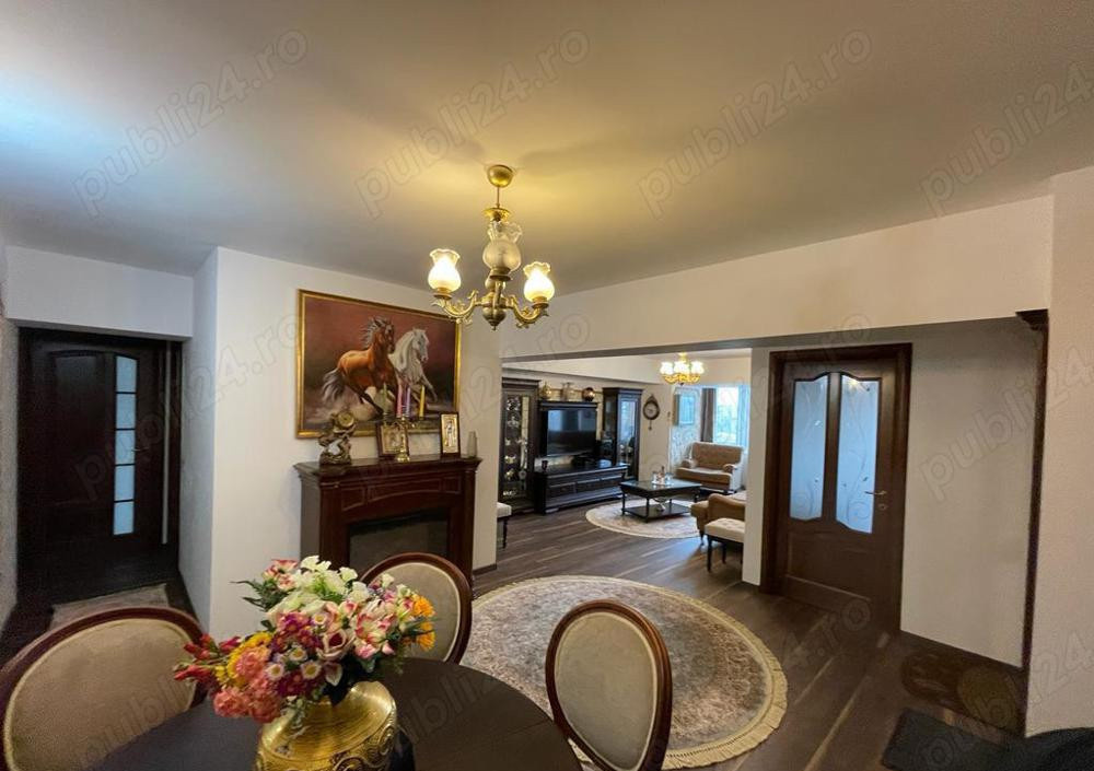 Apartament cu centrala si parcare, Unicat Lux Calitate 3 cam decomandat Unirii