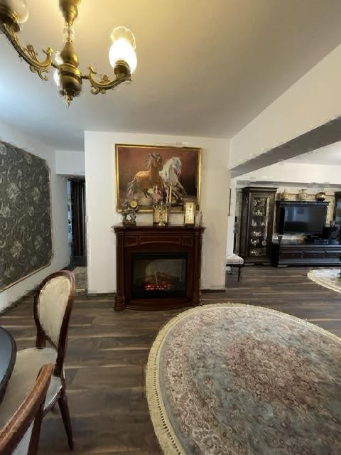 Apartament cu centrala si parcare, Unicat Lux Calitate 3 cam decomandat Unirii