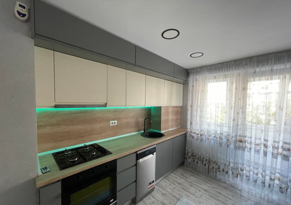 Inchiriere apartament 2 camere Piata Alba Iulia - Burebista