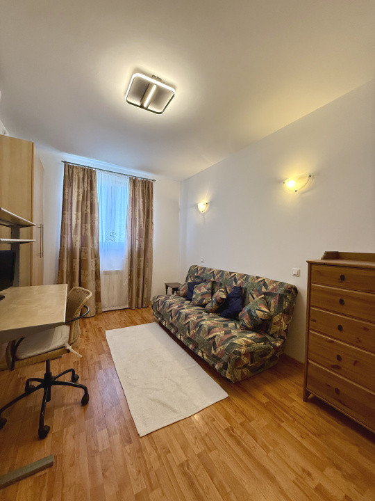 Apartament duplex cu 3 camere de închiriat – vedere panoramică, zona Titan