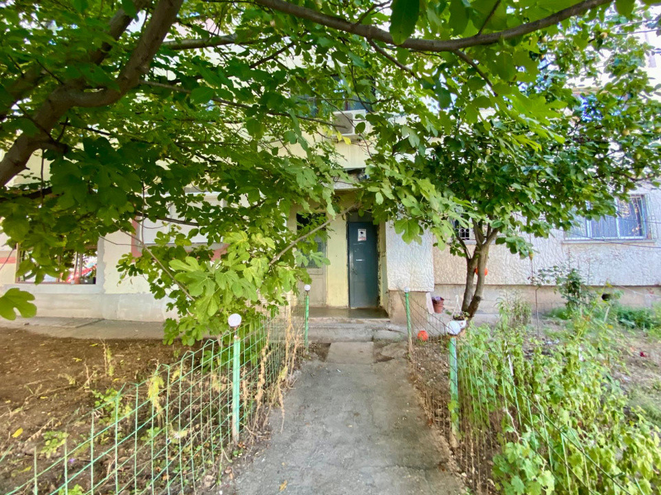 Apartament 2 camere de vanzare, Str. Decebal, Giurgiu- zona EXCELENTA