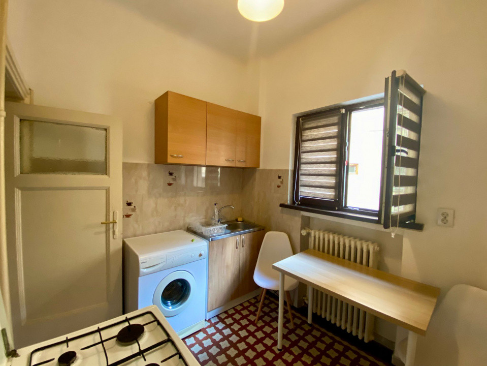 Apartament 2 camere, zona Cismigiu