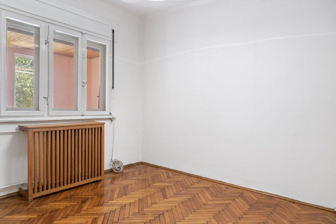 Vilă versatilă de vânzare în zona Banu Manta – ideală pentru business/birouri