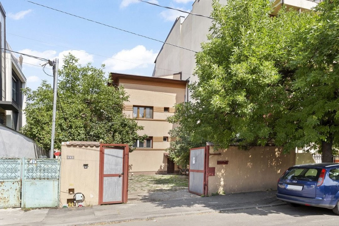 Vilă versatilă de vânzare în zona Banu Manta – ideală pentru business/birouri