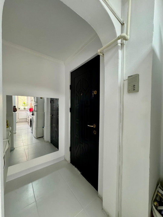 Apartament 2 camere VETERANILOR/LUJERULUI-CENTRALA PROPRIE