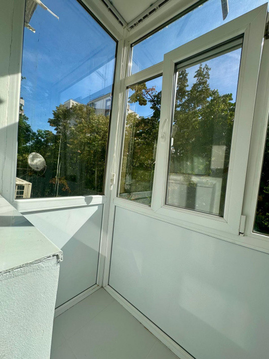 Apartament 2 camere VETERANILOR/LUJERULUI-CENTRALA PROPRIE