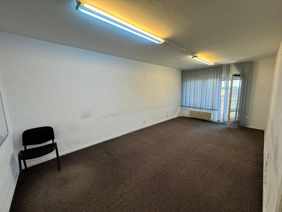 Apartament deosebit - vânzare 5 camere Bd. Unirii - Fantani