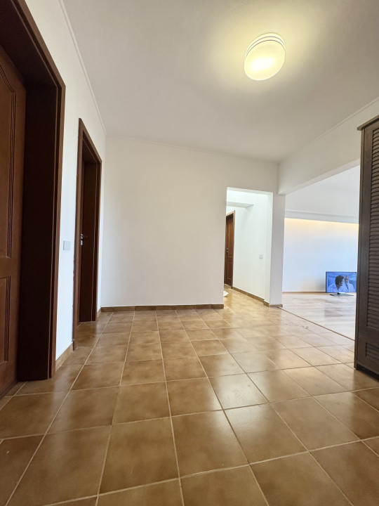 Apartament cu 3 Camere Bdul Libertatii-Parc Izvor
