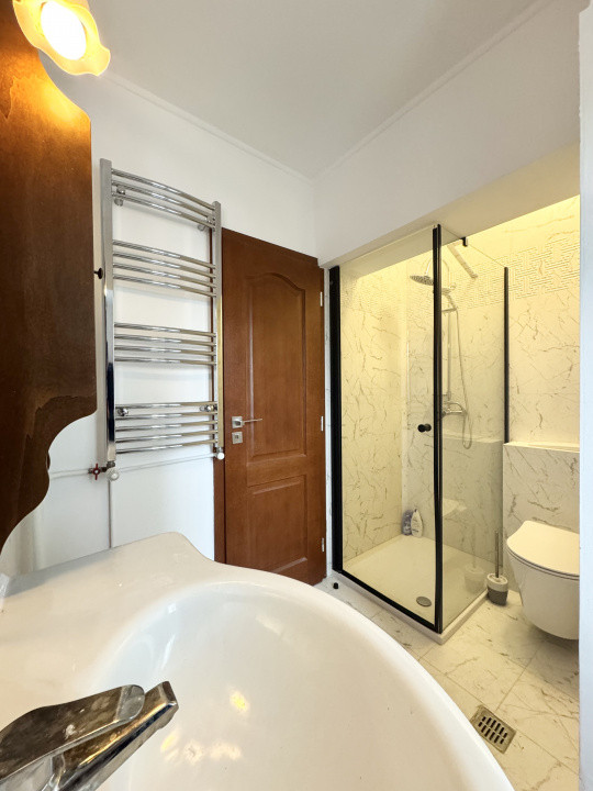 Apartament cu 3 Camere Bdul Libertatii-Parc Izvor