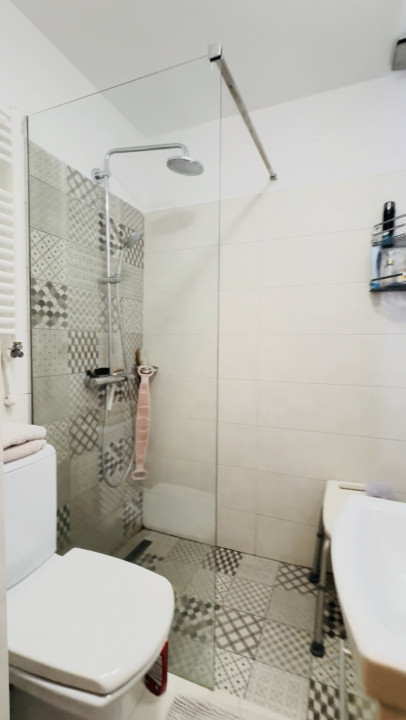 Apartament 3 camere cu Centrala Proprie, in Panduri-Academia Militara