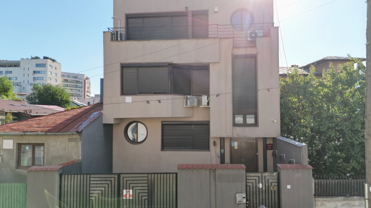 Vilă situata în inima Bucureștiului – lângă JW Marriott, Casa Poporului și Cated