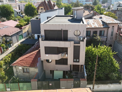 Vilă situata în inima Bucureștiului – lângă JW Marriott, Casa Poporului și Cated