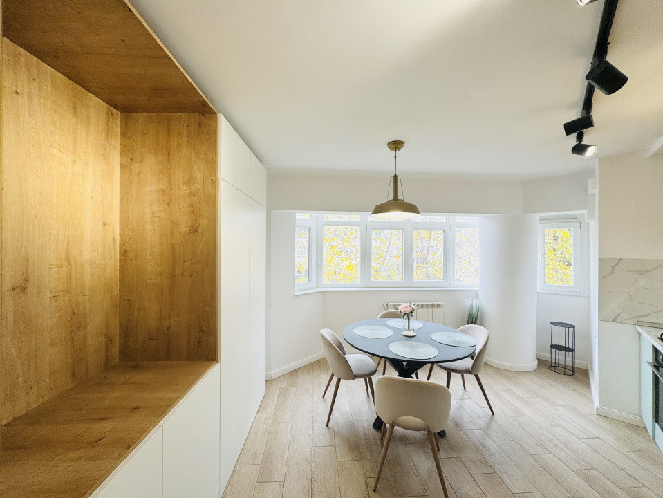 Apartament 3 camere in Zona Libertatii-Piata Natiunile Unite-Splai