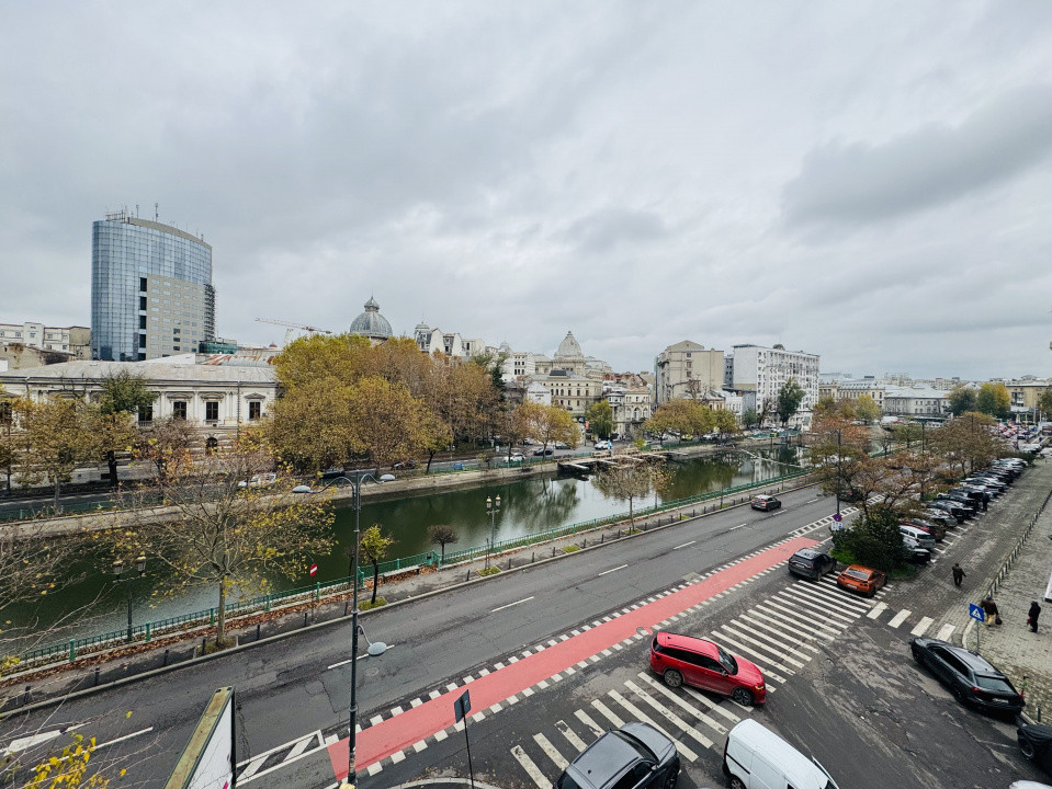 Apartament 3 camere in Zona Libertatii-Piata Natiunile Unite-Splai