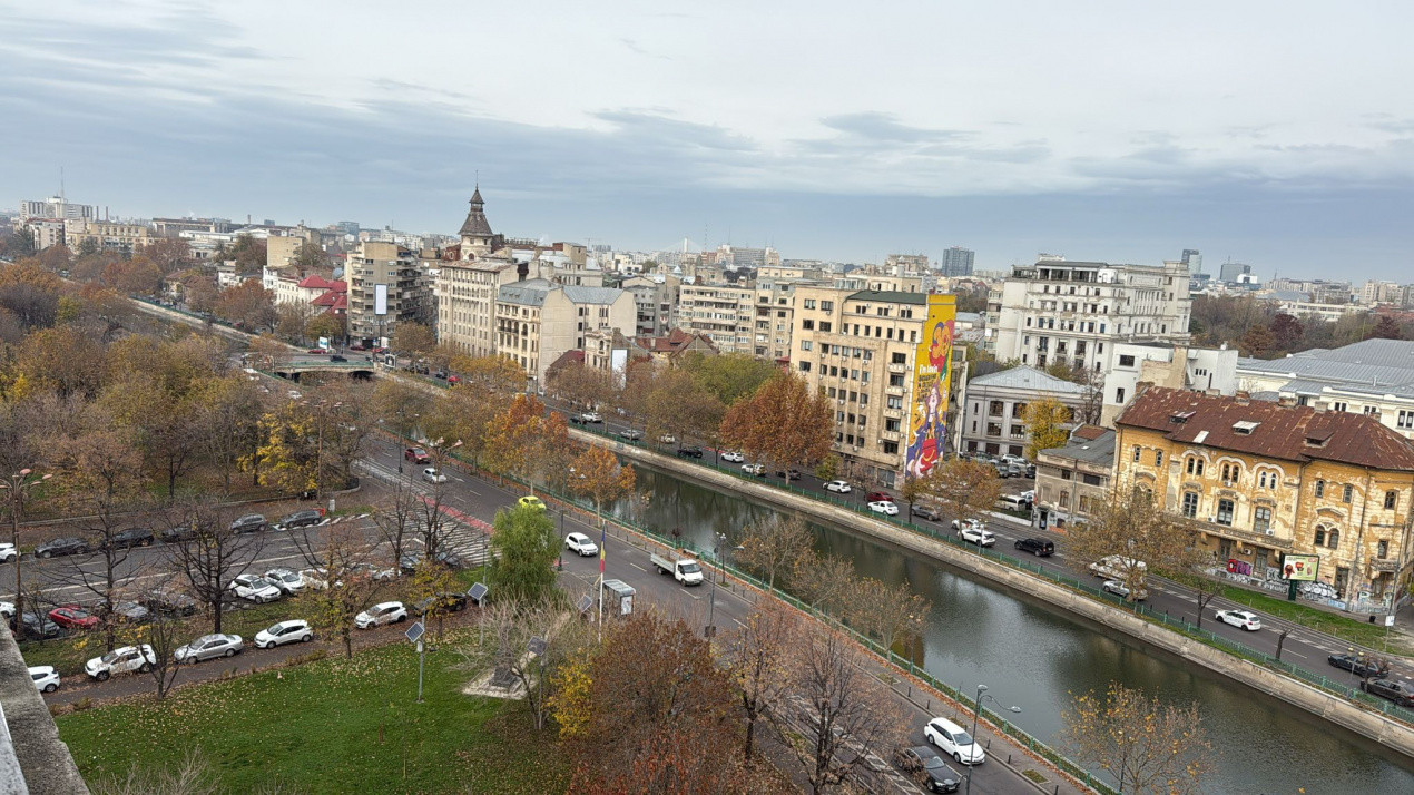 Apartament foarte spatios cu 2 Camere Bdul Libertatii-Parc Izvor