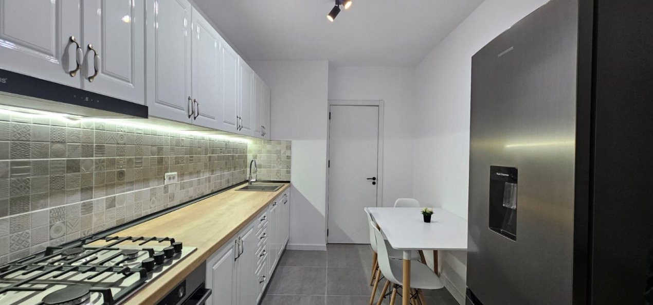 3 camere | renovat 2025 | mobilat & utilat | vedere panoramică | 