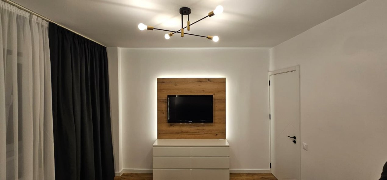 3 camere | renovat 2025 | mobilat & utilat | vedere panoramică | 