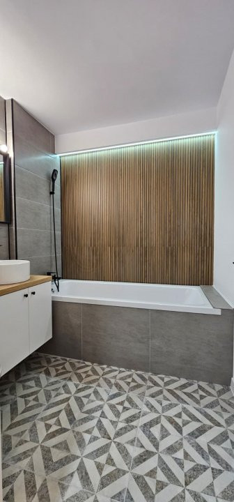 3 camere | renovat 2025 | mobilat & utilat | vedere panoramică | 