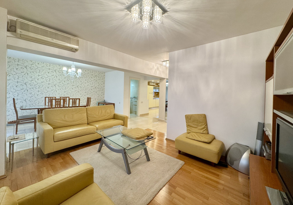 Apartament spatios de inchiriat in Bdul Libertatii-Casa Poporului