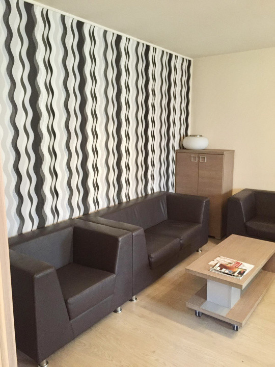 Garsoniera pretabila birou-cabinet in zona Dristor - Mihai Bravu 