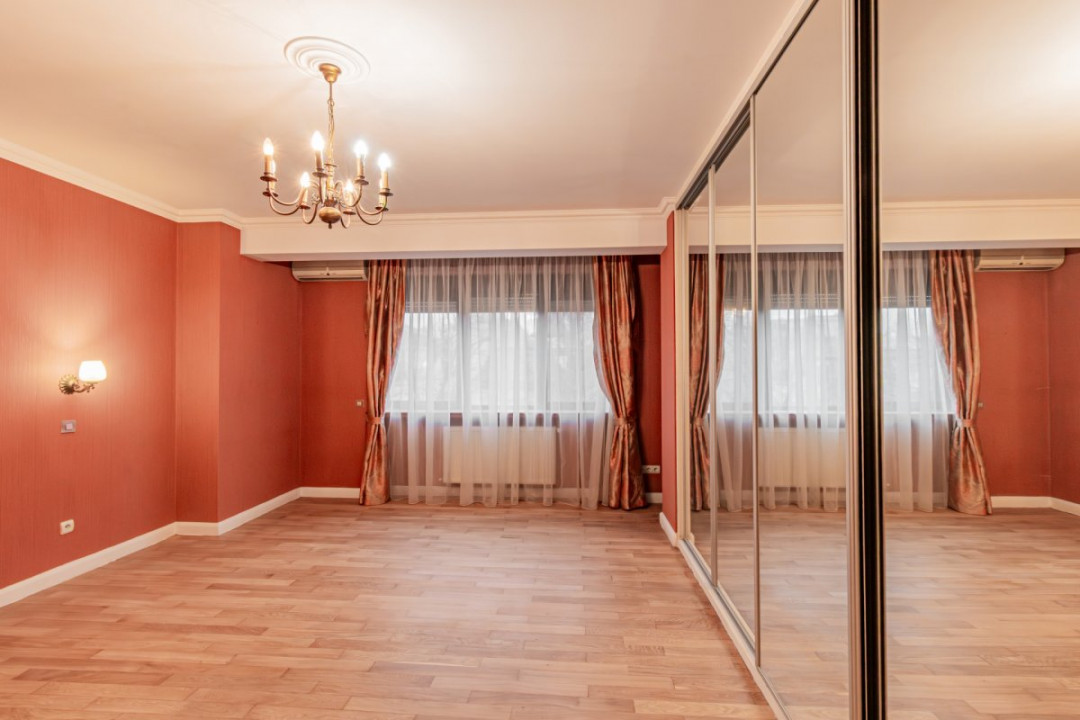 Vezi Parcul Kiseleff! Apartament spectaculos, 4 camere, 175mp