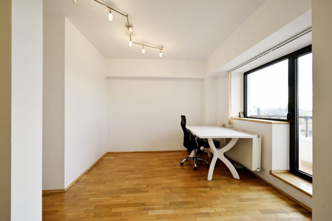 Vanzare apartament Duplex 4 camere Bulevardul Uniri nr.12