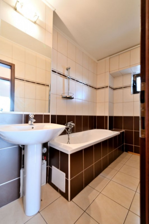 Vanzare apartament Duplex 4 camere Bulevardul Uniri nr.12