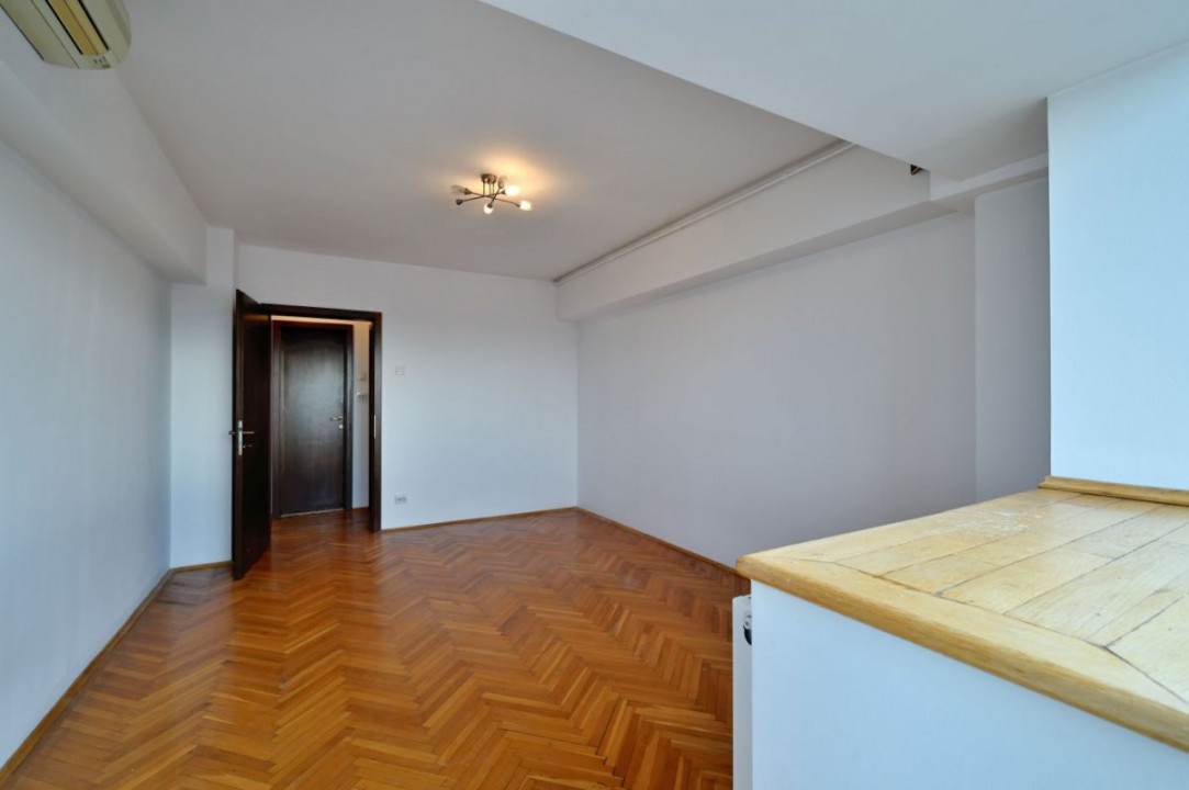 Vanzare apartament Duplex 4 camere Bulevardul Uniri nr.12