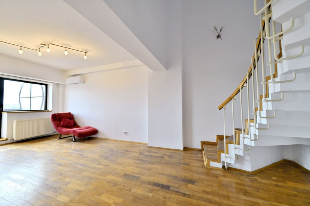 Vanzare apartament Duplex 4 camere Bulevardul Uniri nr.12