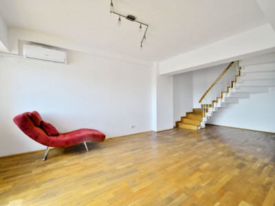 Vanzare apartament Duplex 4 camere Bulevardul Uniri nr.12