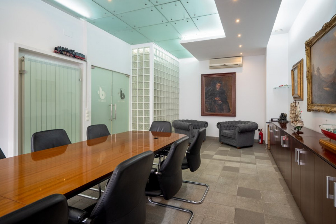 Oportunitate - Investitie Yield 8,5% / Achizitie pt Clinica, Birouri, Comercial