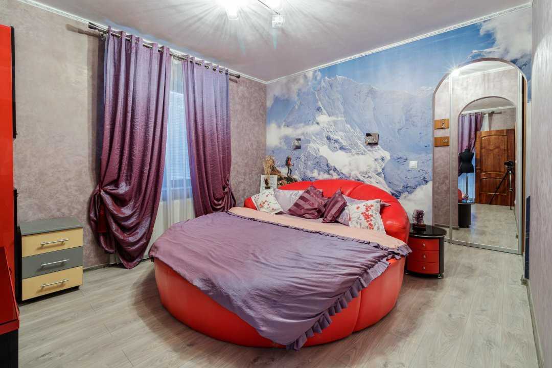 Vilă individuală cu piscină,  garaj dublu • teren 766 mp • Popești-Leordeni