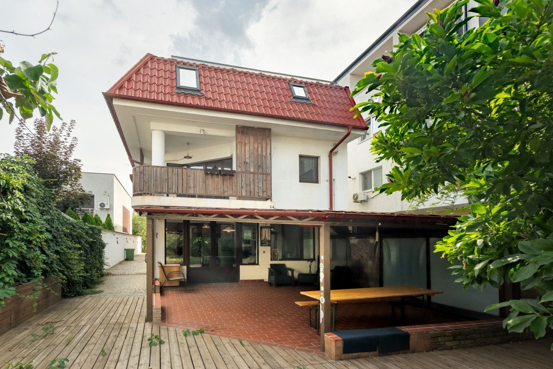 VANZARE VILA 12 CAMERE POPESTI LEORDENI – DRUMUL FERMEI