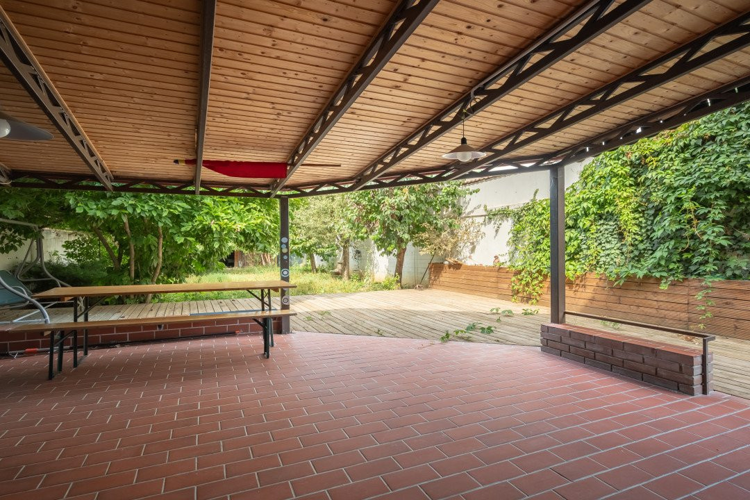 VANZARE VILA 12 CAMERE POPESTI LEORDENI – DRUMUL FERMEI