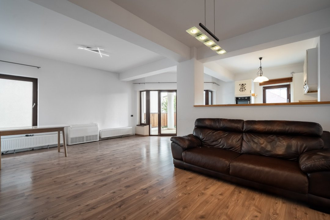 VANZARE VILA 12 CAMERE POPESTI LEORDENI – DRUMUL FERMEI