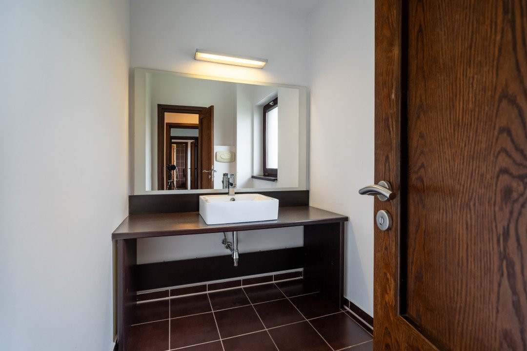 VANZARE VILA 12 CAMERE POPESTI LEORDENI – DRUMUL FERMEI