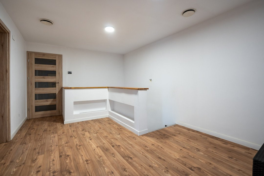 VANZARE VILA 12 CAMERE POPESTI LEORDENI – DRUMUL FERMEI