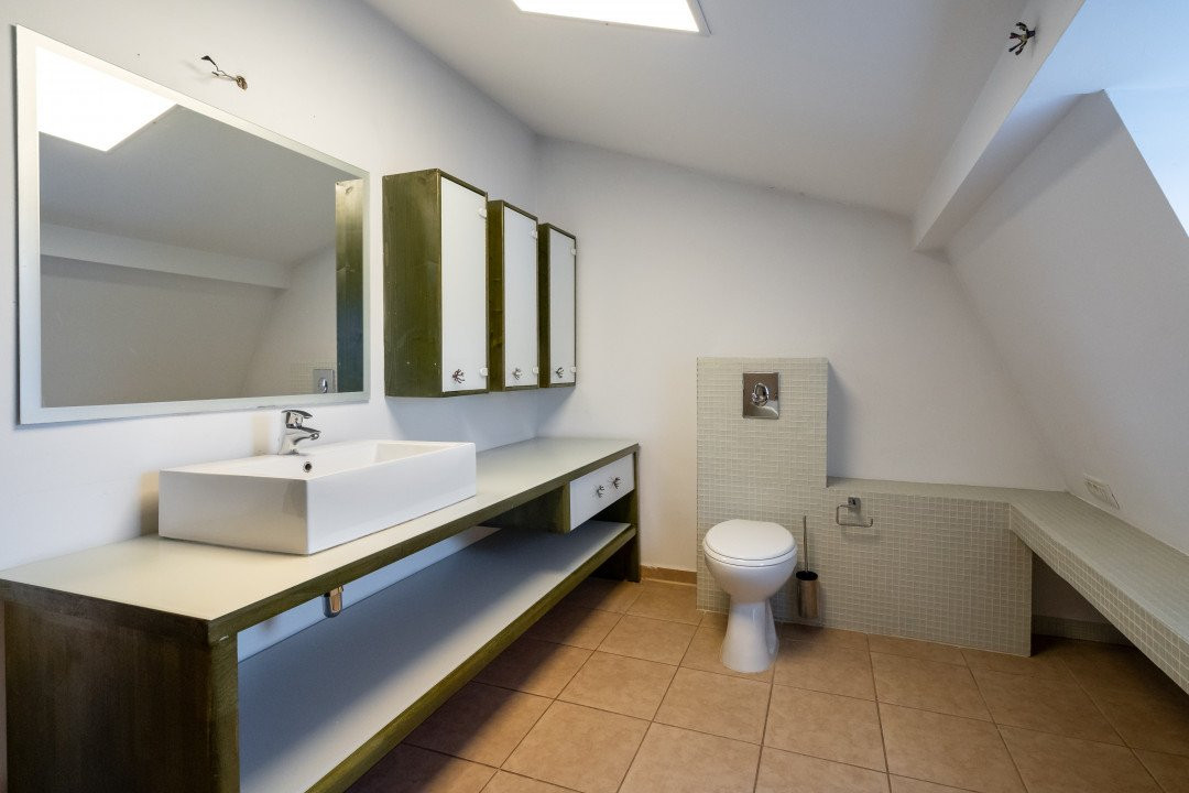 VANZARE VILA 12 CAMERE POPESTI LEORDENI – DRUMUL FERMEI