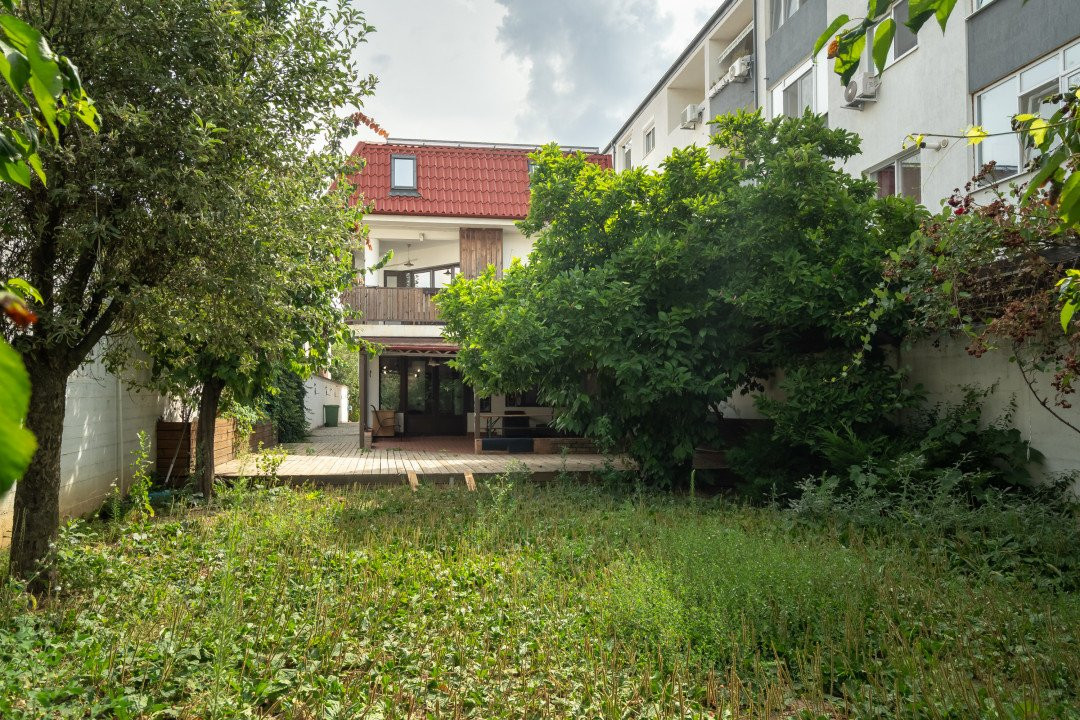 VANZARE VILA 12 CAMERE POPESTI LEORDENI – DRUMUL FERMEI