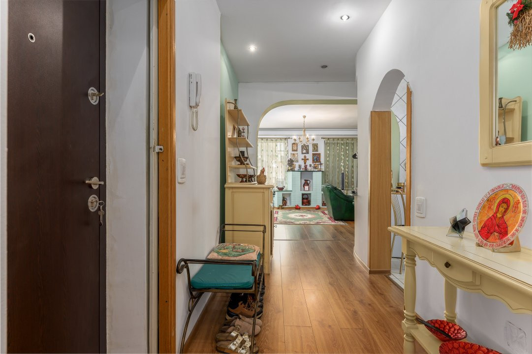 Vanzare apartament 4 camere, bloc boutique an 2000, garaj subteran - Dorobanti