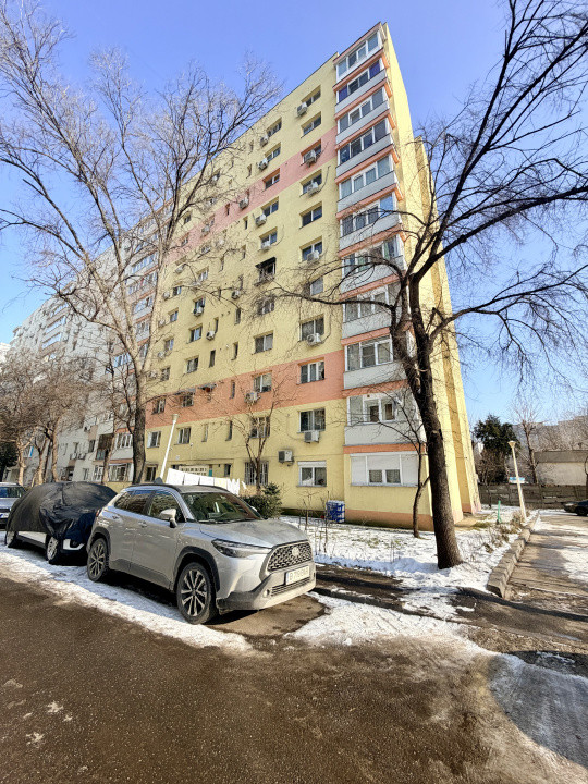 Garsonieră cu centrală proprie, lângă Parc și Spital; 10  min metrou