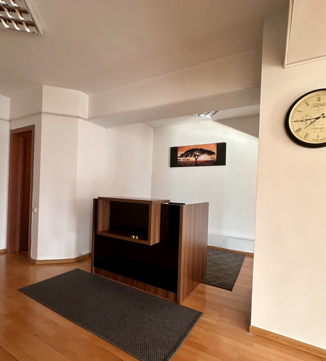 SPATIU BIROURI IN ZONA EROILOR - GROZAVESTI