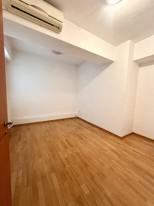 SPATIU BIROURI IN ZONA EROILOR - GROZAVESTI