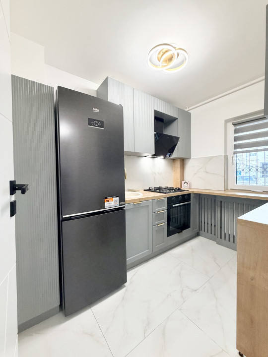 Studio nou renovat și amenajat în zona Decebal 