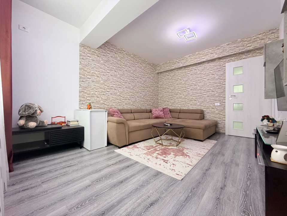 Apartament 3 camere mobilat și utilat + Parcare 