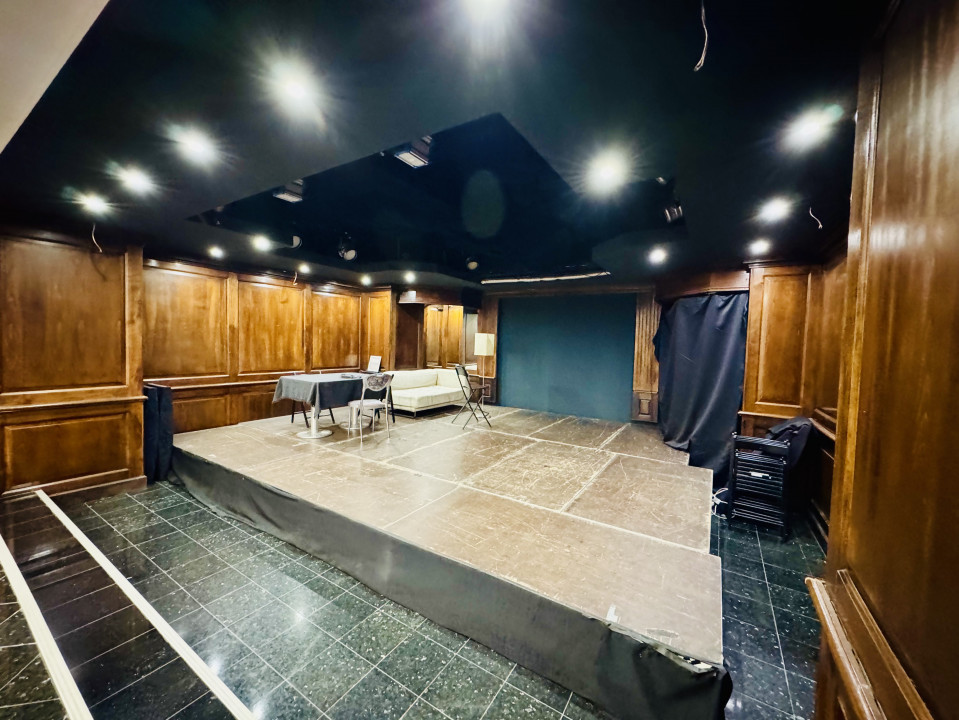 De Inchiriat Cladire Birouri stradal, Ideal sediu, Clinica, Birouri, Showroom