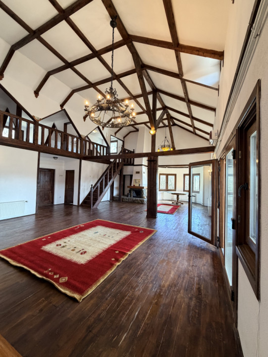 Refugiu Exclusivist Prahova Casa cu 5.2 ha, Panoramă Pârâu și Potențial Turistic