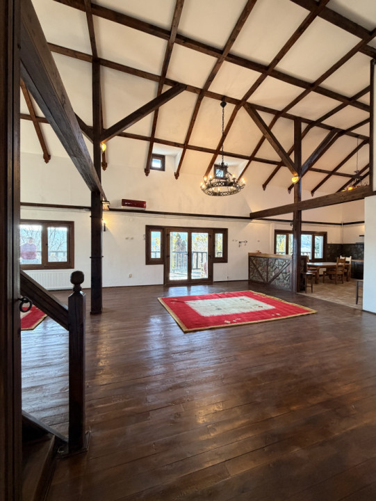 Refugiu Exclusivist Prahova Casa cu 5.2 ha, Panoramă Pârâu și Potențial Turistic