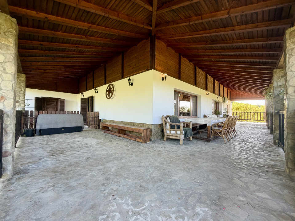 Refugiu Exclusivist Prahova Casa cu 5.2 ha, Panoramă Pârâu și Potențial Turistic