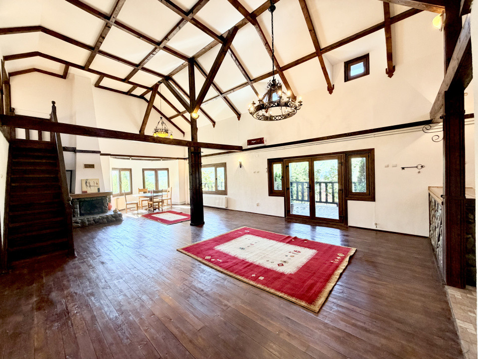 Refugiu Exclusivist Prahova Casa cu 5.2 ha, Panoramă Pârâu și Potențial Turistic